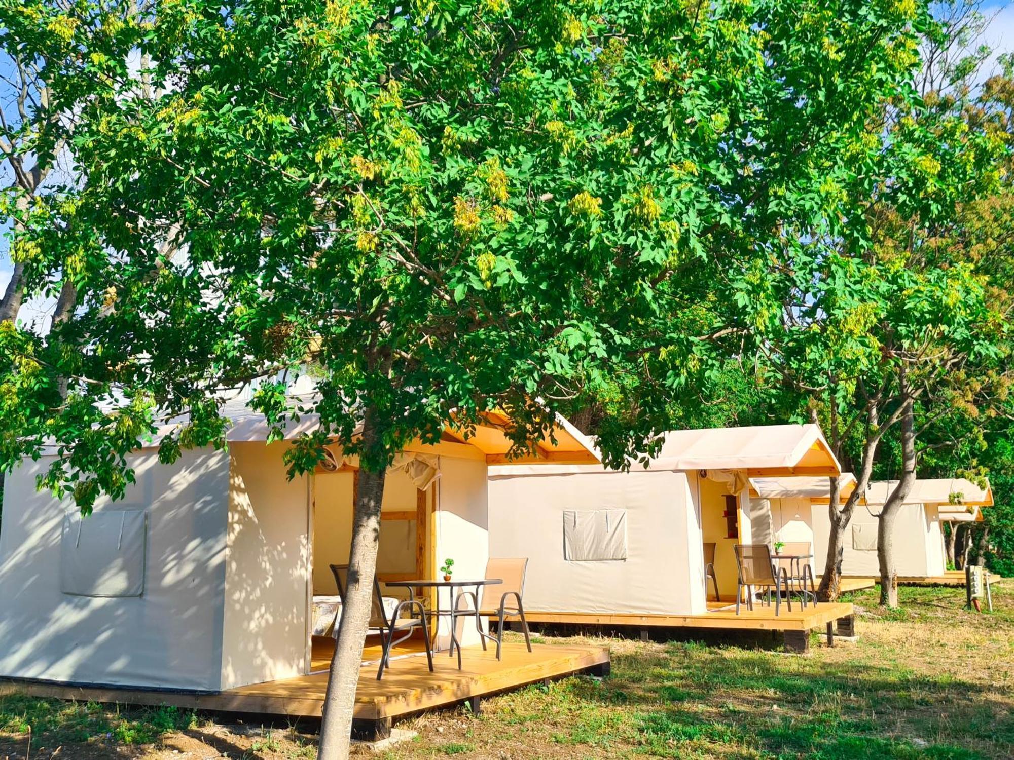 Divoto Glamping Hotel Balchik Exterior photo